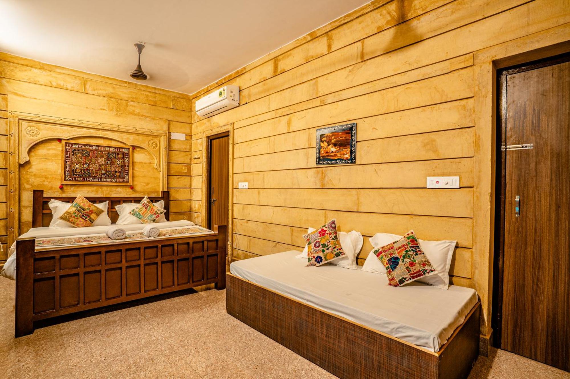 Hotel Relax Inn Jaisalmer Εξωτερικό φωτογραφία