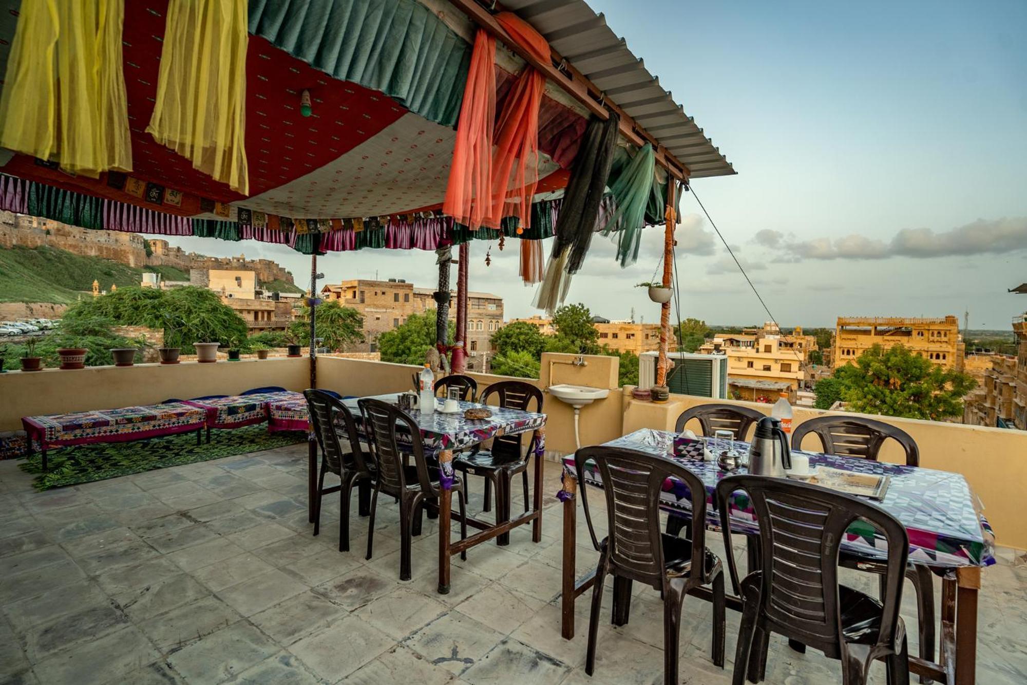 Hotel Relax Inn Jaisalmer Εξωτερικό φωτογραφία